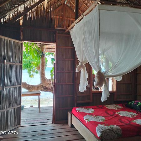 Mambetron Homestay Raja Ampat Pulau Mansuar Luaran gambar