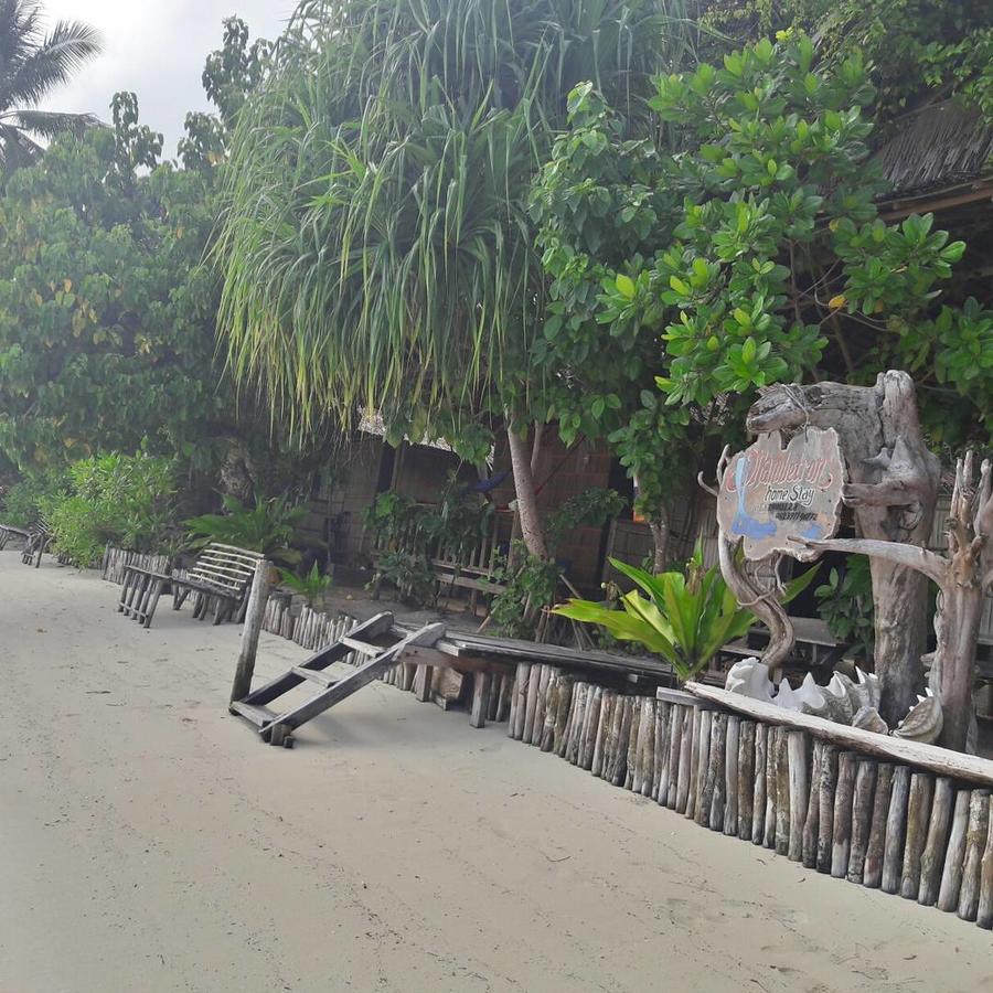 Mambetron Homestay Raja Ampat Pulau Mansuar Luaran gambar
